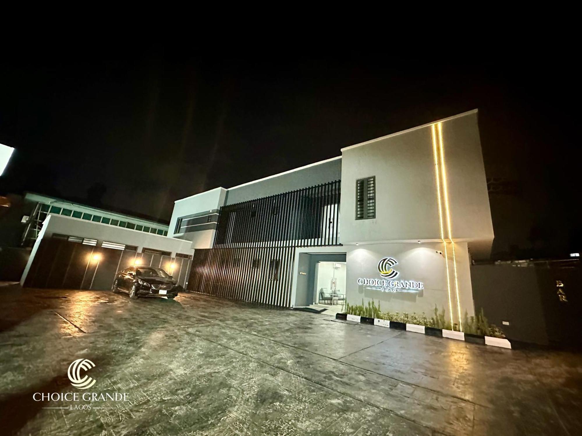 Choice Grande Lagos Hotel Ikeja Exterior photo